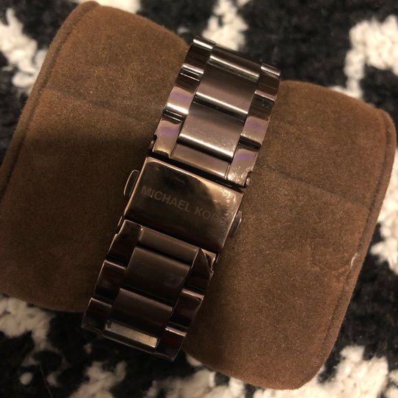 Michael Kors watch - Picture 4 of 5